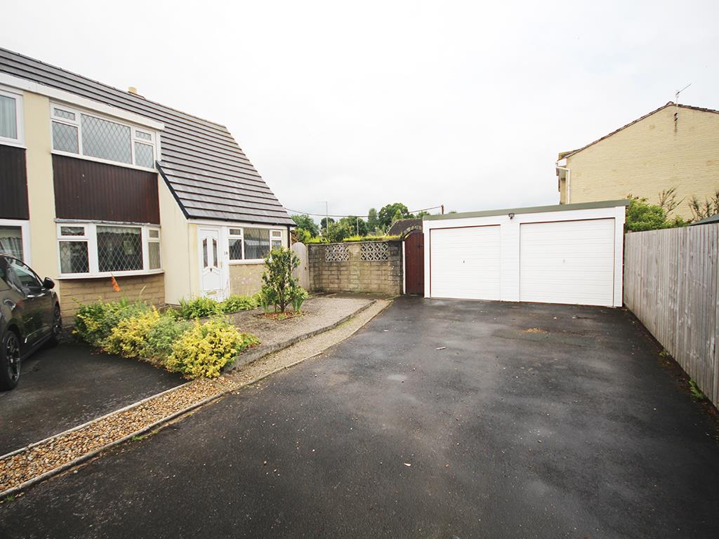 3 bedroom semi-detached house To Let in Barnoldswick - IMG_2894.jpg